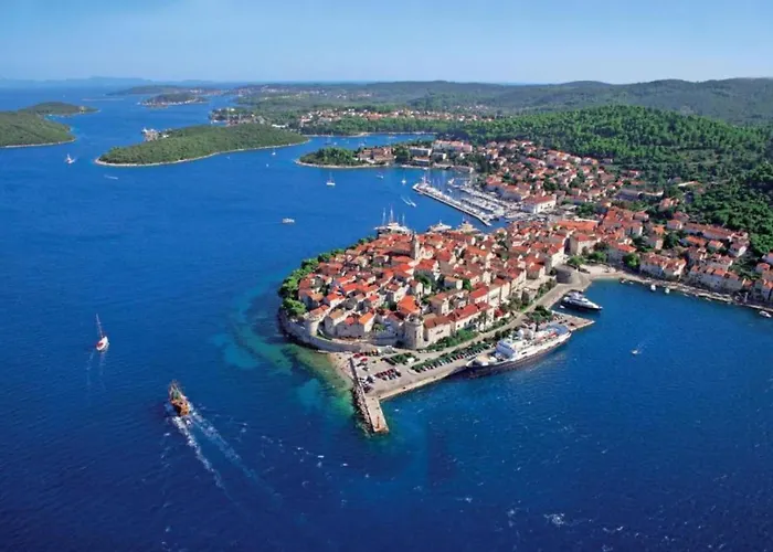 Beachfront Luxury With Private Pool & Stunning Sea Views Villa Korčula