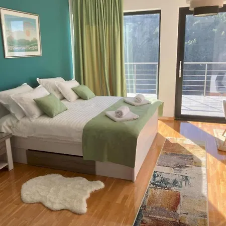 Beachfront Luxury With Private Pool & Stunning Sea Views Villa Babina