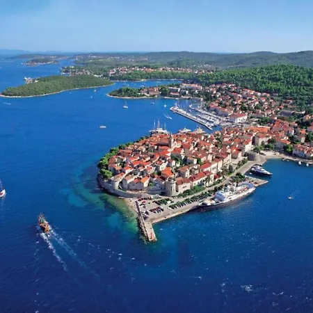 Beachfront Luxury With Private Pool & Stunning Sea Views Villa Babina