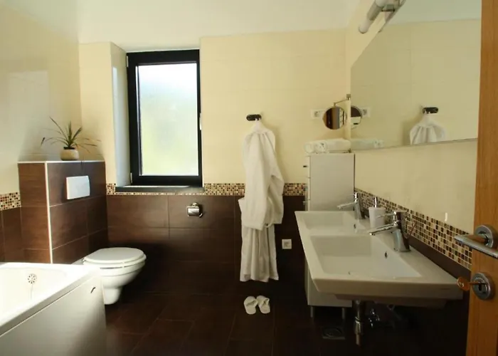 Villa Beachfront Luxury With Private Pool & Stunning Sea Views