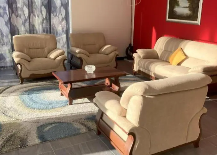 Villa Beachfront Luxury With Private Pool & Stunning Sea Views *