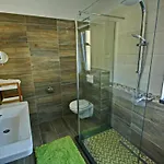 Beachfront Luxury With Private Pool & Stunning Sea Views *